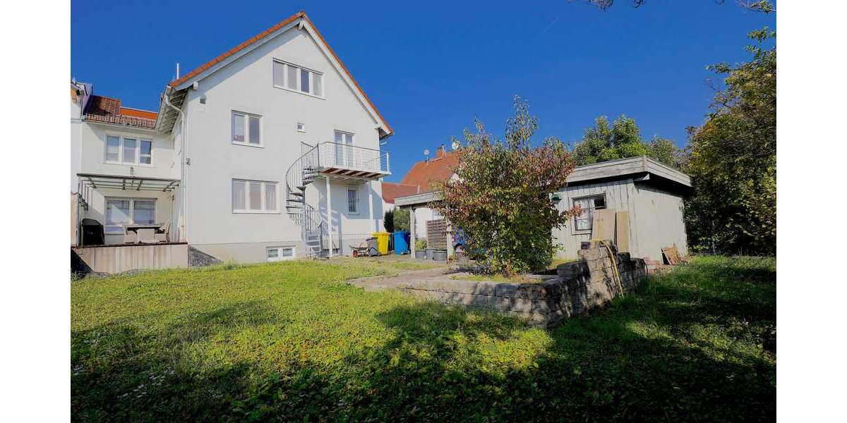 Haus zum Kaufen in Kelkheim (Taunus) 997.000 € 295 m² 9 zimmer