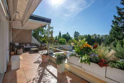 Wohnung zum Kaufen in Bad Homburg 349.000 € 85 m² 2 zimmer