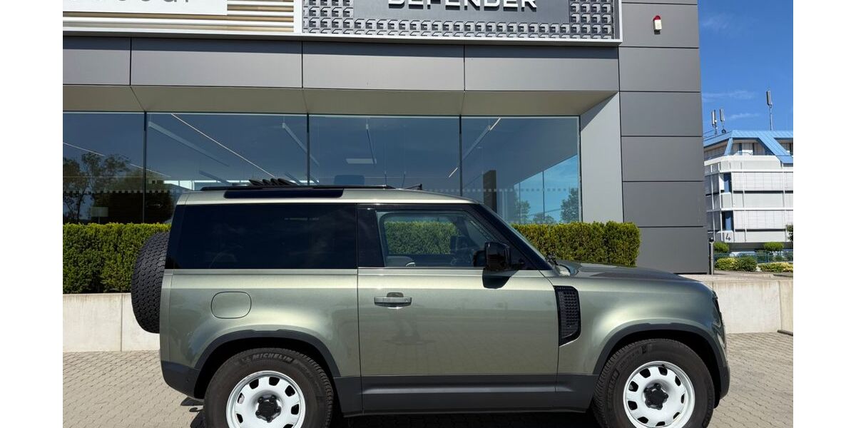 Land Rover Defender 39.600 km 64.850 &euro; Hofheim 65719