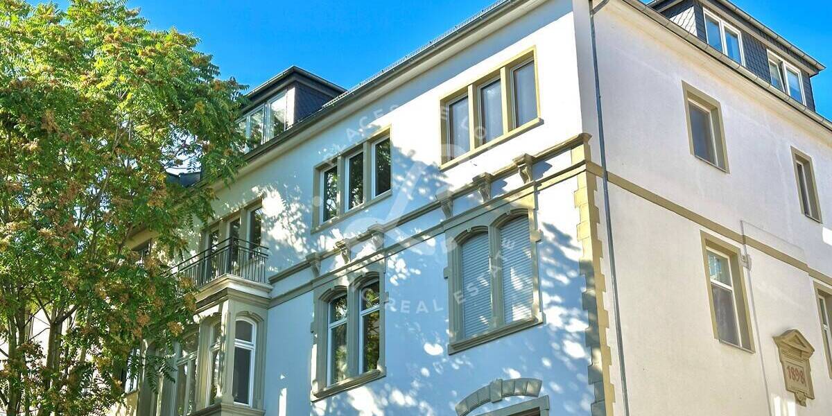 Lichtdurchflutete Altbauperle im Herzen vom Frankfurter Nordend 3 zimmer