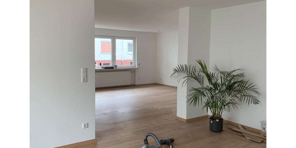 Schönes lichtdurchflutetes Einfamilienhaus zu vermieten 7 zimmer