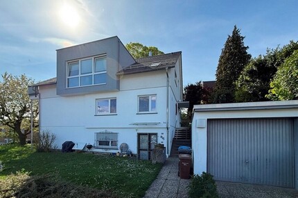 Hofheim: 2-Familienhaus als Kapitalanlage in Bestlage am Rosenberg - Haus Hofheim | Angebot:26980792