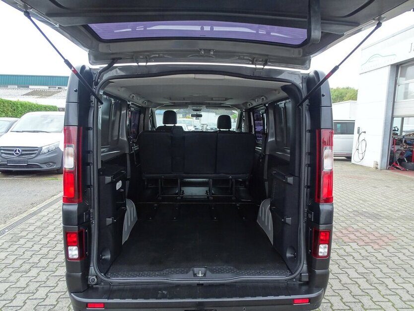 Nissan NV300 L2H1 2,9t COMFORT 127.943 km 18.890 € Rodgau 63110