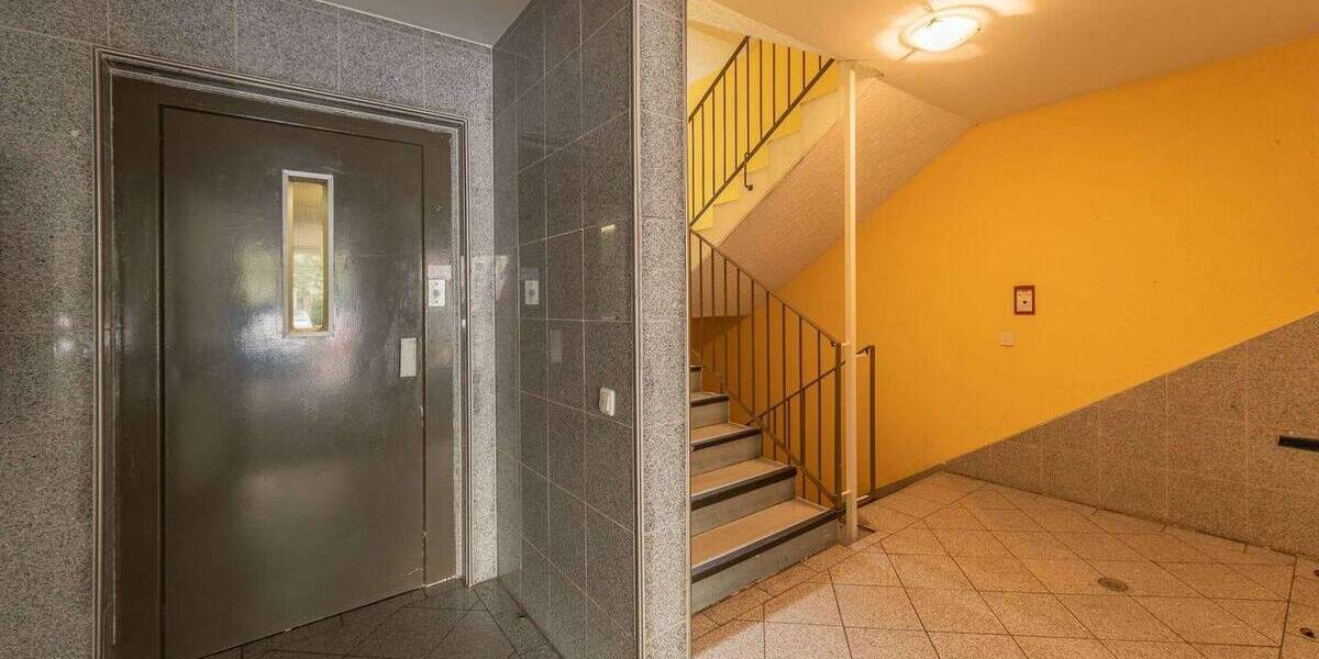 Etagenwohnung Frankfurt am Main Westend-Süd - 2 Zimmer, 45 m&sup2;, 1.920&euro; | Angebot:26289454