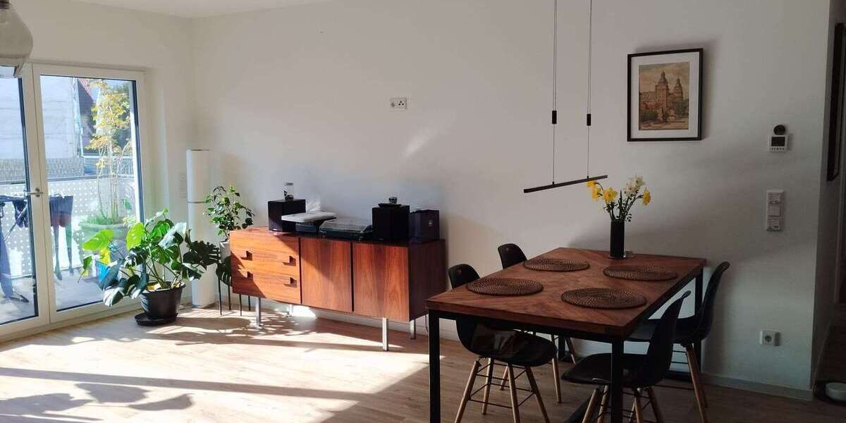 Etagenwohnung Aschaffenburg Damm - 3 Zimmer, 95 m&sup2;, 1.224&euro; | Angebot:27463612