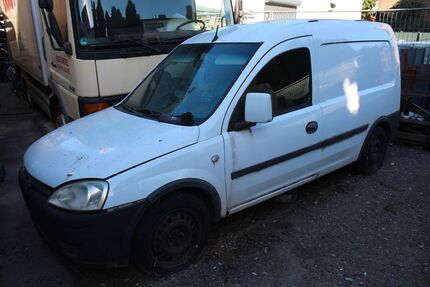 Opel Combo 325.000 km 1.000 € Frankfurt 65934