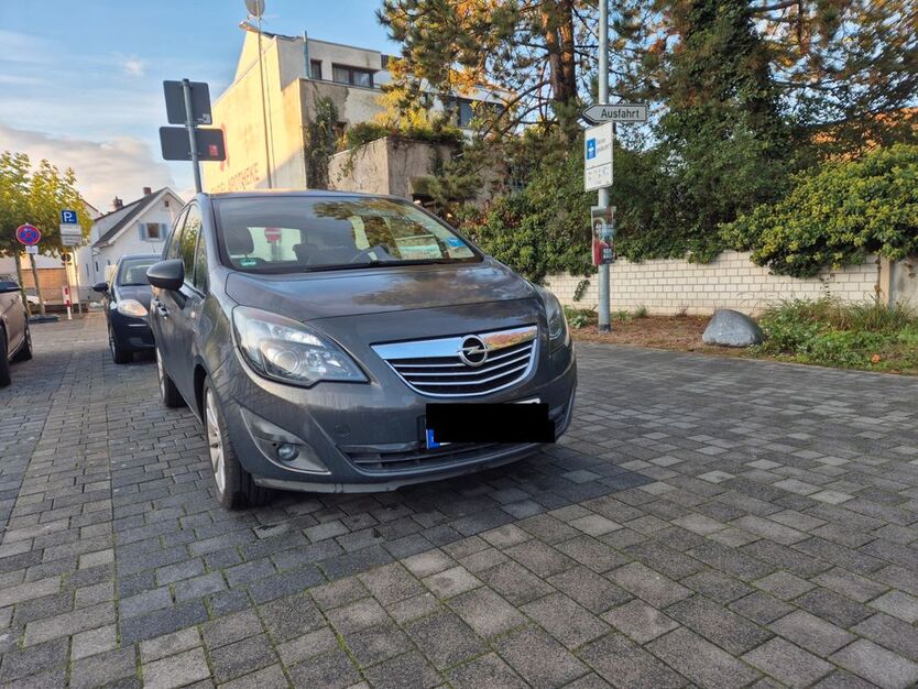 Opel Meriva 70.000 km 7.500 € Weiterstadt 64331