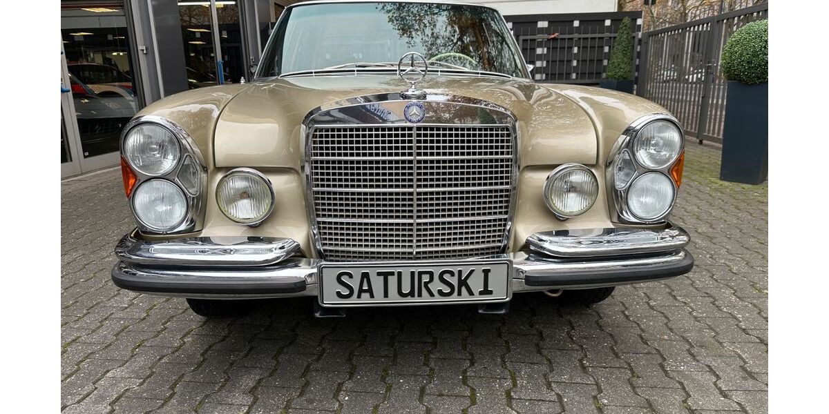 Mercedes-Benz 300 29.300 km 185.000 &euro; Frankfurt 60326