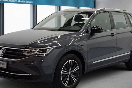 VW Tiguan 65.079 km 27.260 &euro; Maintal 63477