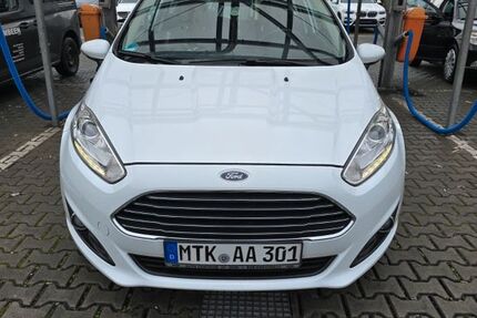Ford Fiesta 114.000 km 5.700 &euro; Neu Isenburg 63263