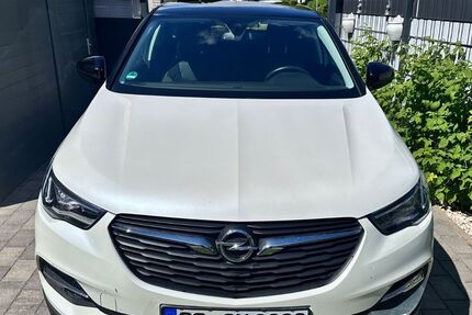 Opel Grandland (X) 80.500 km 12.800 &euro; Rüsselsheim am Main 65428