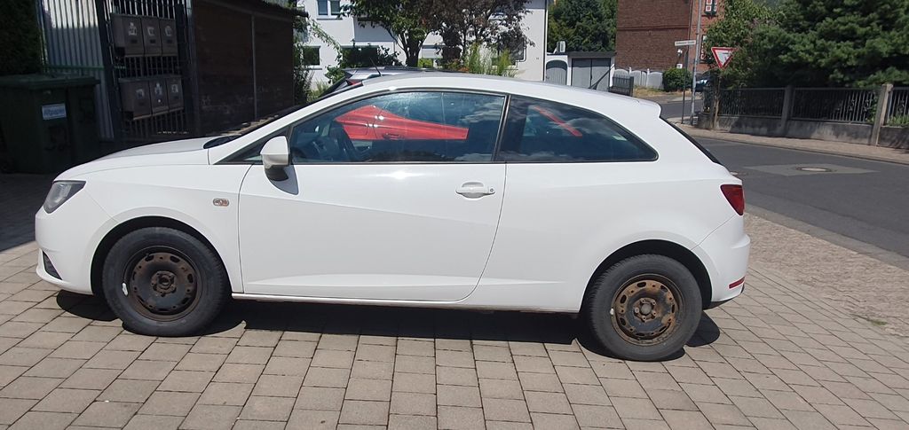 Seat Ibiza 90.000 km 3.999 &euro; Windecken 61130