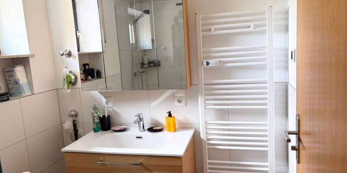 Etagenwohnung Aschaffenburg Damm - 2 Zimmer, 49 m&sup2;, 178.000&euro; | Angebot:26391468