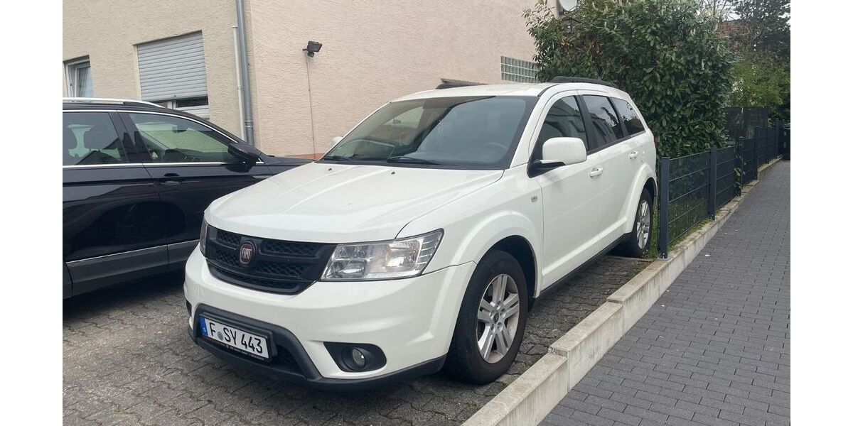 Fiat Freemont 261.000 km 4.300 &euro; Frankfurt 65929