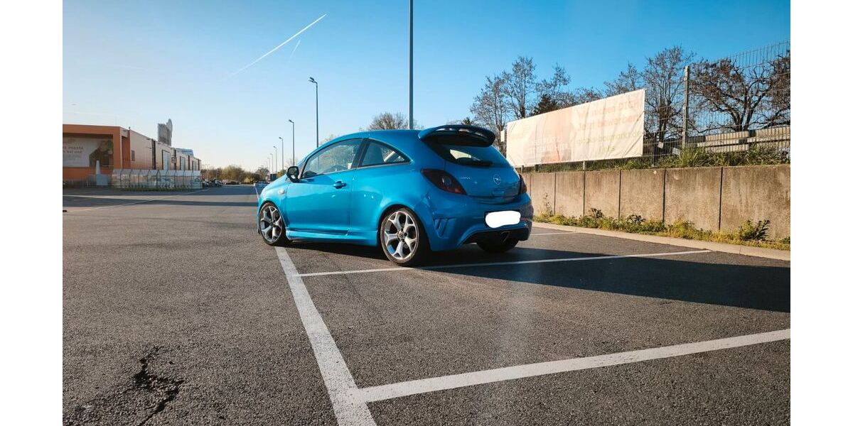 Opel Corsa 131.500 km 6.499 &euro; Rüsselsheim 65428