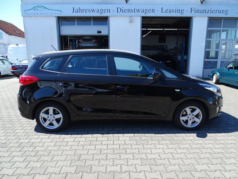 Kia Carens 1,6l Edition 7, Klima, 7-Sitzer, Sitzheizun 46.244 km 14.490 € Rodgau 63110