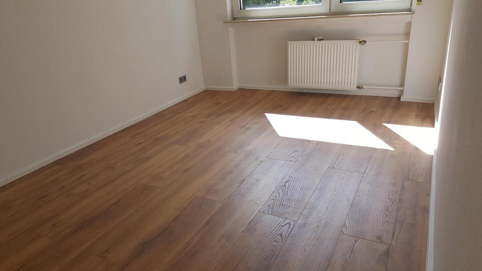 Erdgeschoßwohnung Steinbach (Taunus) - 2 Zimmer, 60 m&sup2;, 900&euro; | Angebot:26057197