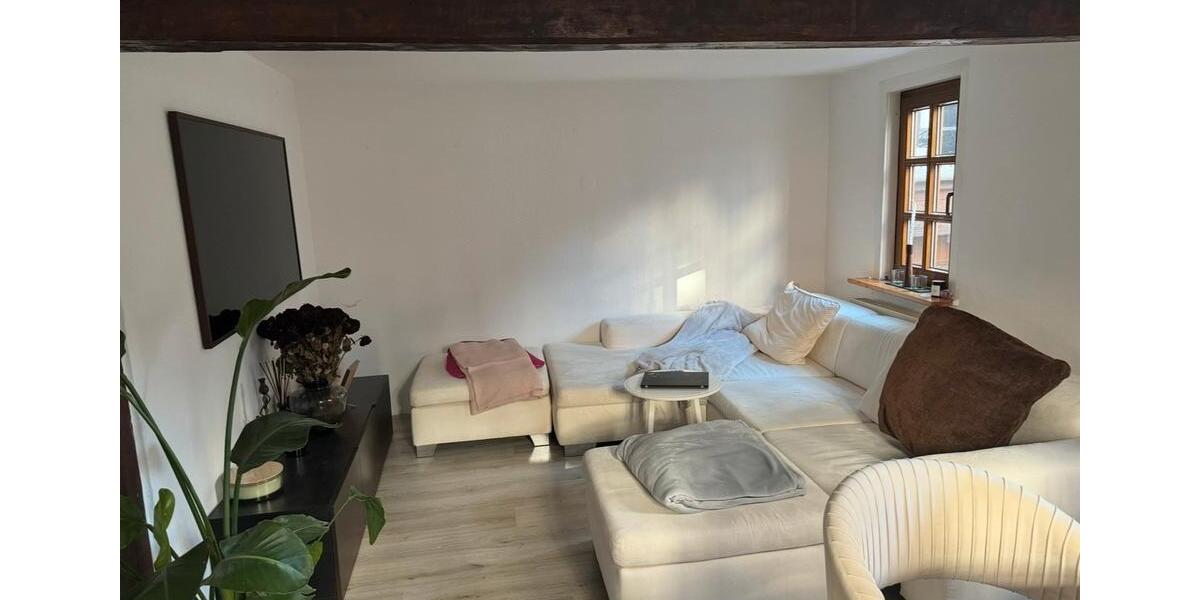 Einfamilienhaus Rosbach vor der Höhe - 3 Zimmer, 93 m&sup2;, 1.350&euro; | Angebot:26153607