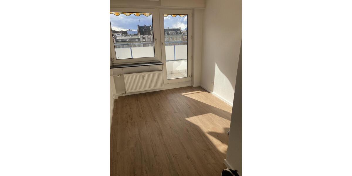 Etagenwohnung Offenbach am Main - 4 Zimmer, 82 m&sup2;, 1.400&euro; | Angebot:26201755