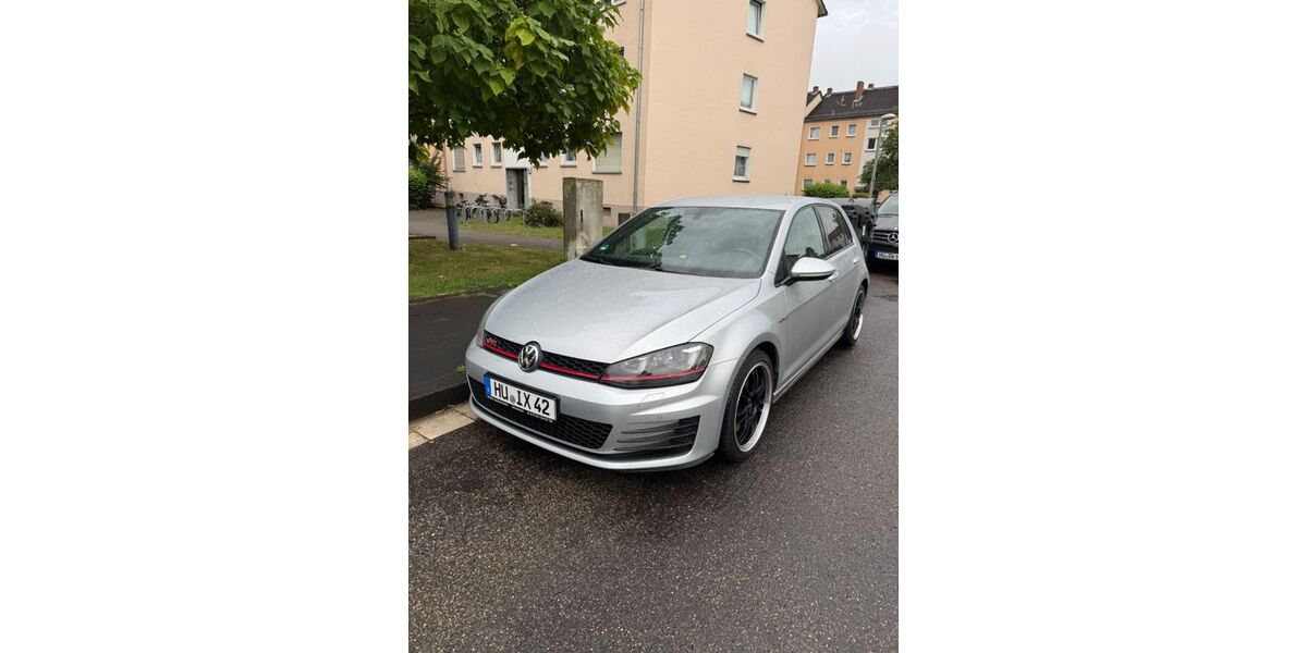 VW Golf 143.000 km 15.400 &euro; Hanau 63452
