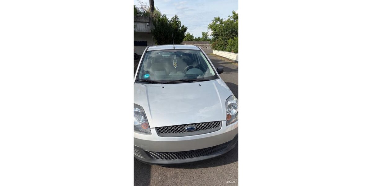 Ford Fiesta 83.000 km 2.300 &euro; Mühlheim am Main 63165