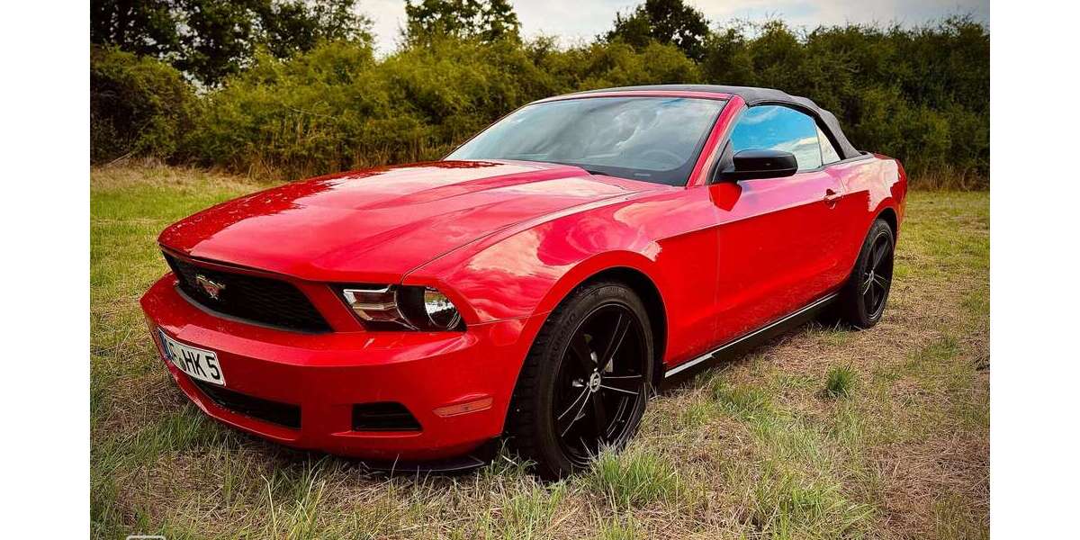 Ford Mustang 128.000 km 10.900 &euro; Obertshausen, Stadt 63179