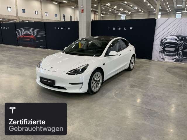 Tesla Model 3 40.065 km 32.800 &euro; Hanau 63457