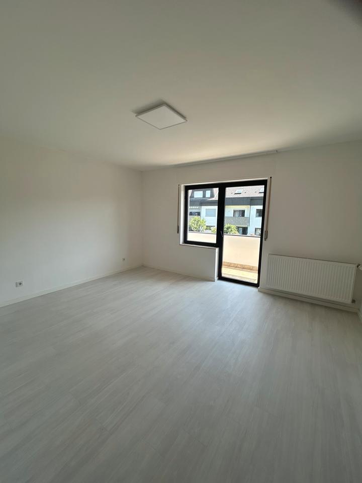 Erstbezug: 4-Zimmer-Wohnung mit Atelier in Offenbach