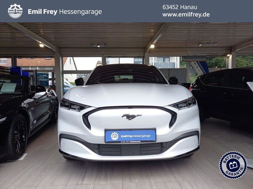 Ford Mustang Mach-E 6.000 km 47.990 € Hanau 63452