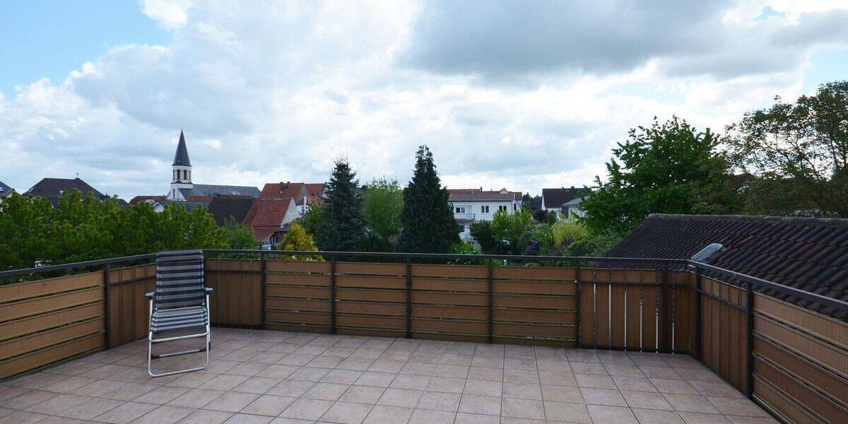 Mehrfamilienhaus, Wohnhaus Rödermark Urberach - 8 Zimmer, 171 m&sup2;, 1.600&euro; | Angebot:26376907