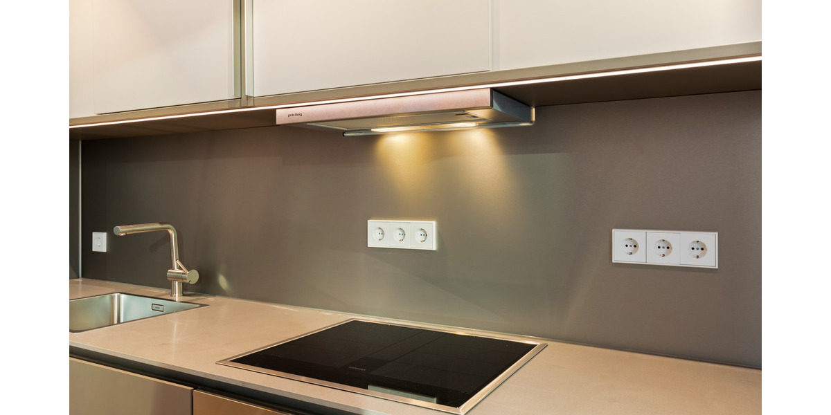 Etagenwohnung Frankfurt am Main Innenstadt - 2 Zimmer, 56 m&sup2;, 1.900&euro; | Angebot:25263405