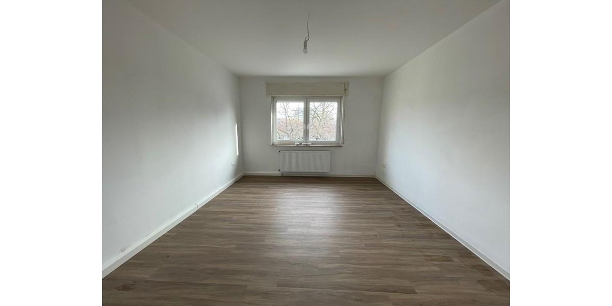 Etagenwohnung Frankfurt am Main Ostend - 3 Zimmer, 80 m&sup2;, 1.316&euro; | Angebot:26248066