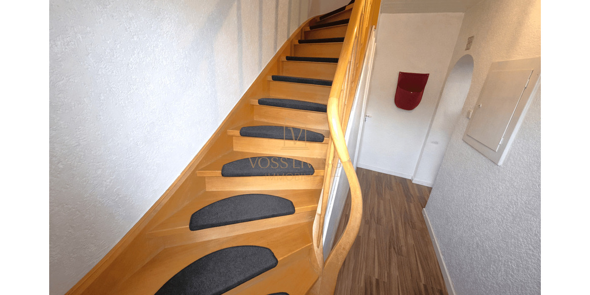 Reihenmittelhaus Bad Vilbel - 6 Zimmer, 150 m&sup2;, 649.000&euro; | Angebot:26170627