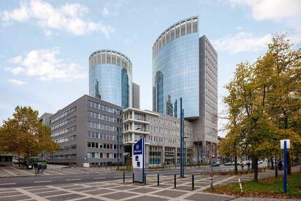 Rivvers Offenbach - Flexible Arbeitsplätze und Büros mit Skylineview - All-in-Miete zimmer