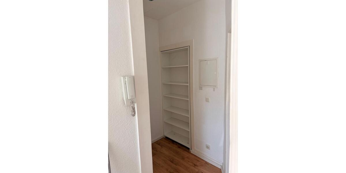 Dachgeschoßwohnung Frankfurt am Main Sachsenhausen - 2 Zimmer, 40 m&sup2;, 790&euro; | Angebot:26680418
