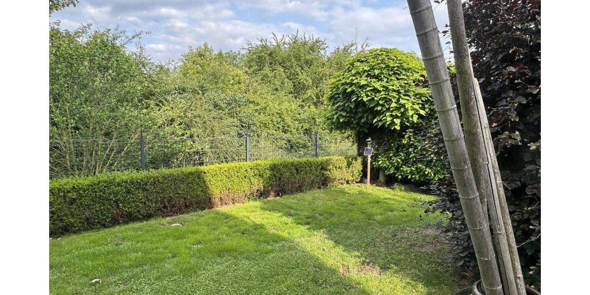 Einfamilienhaus Bad Nauheim - 5 Zimmer, 214 m&sup2;, 1.290.000&euro; | Angebot:26825025