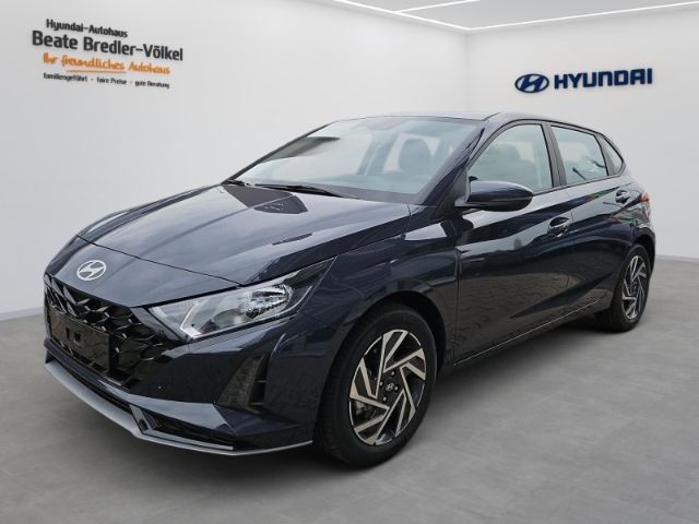 i20