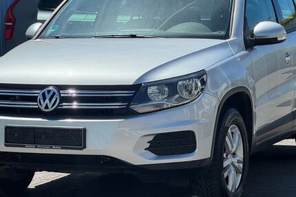 VW Tiguan 260.000 km 6.499 &euro; Offenbach am Main 63075