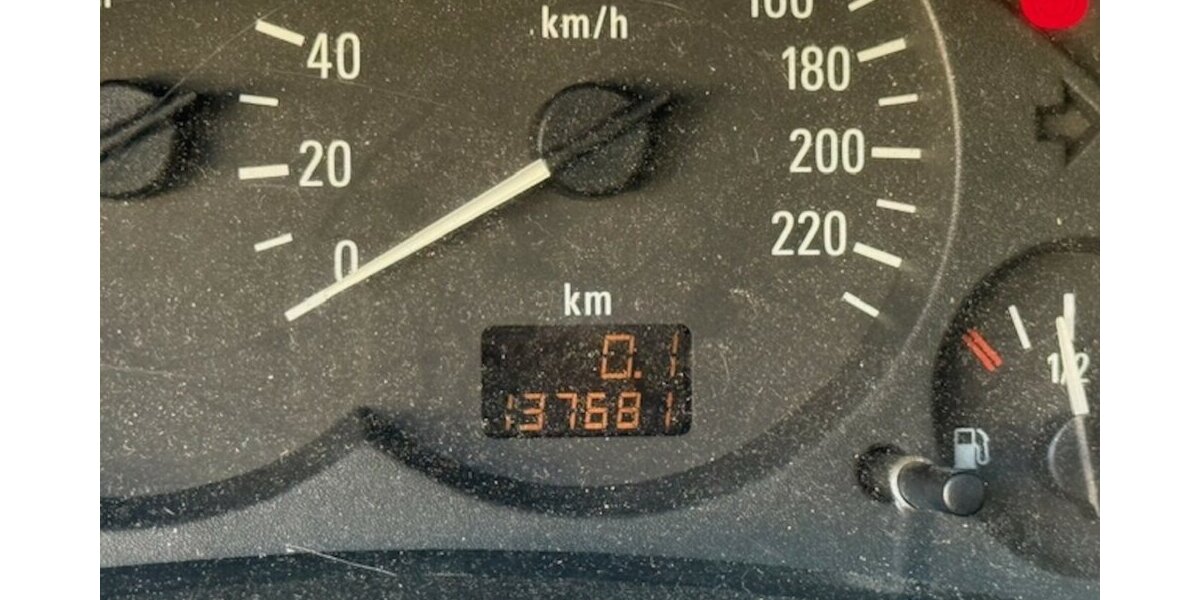 Opel Corsa Basis+ Kupplungschaden+ Ersatzteilträger + 137.681 km 415 &euro; Schwalbach/Taunus 65824