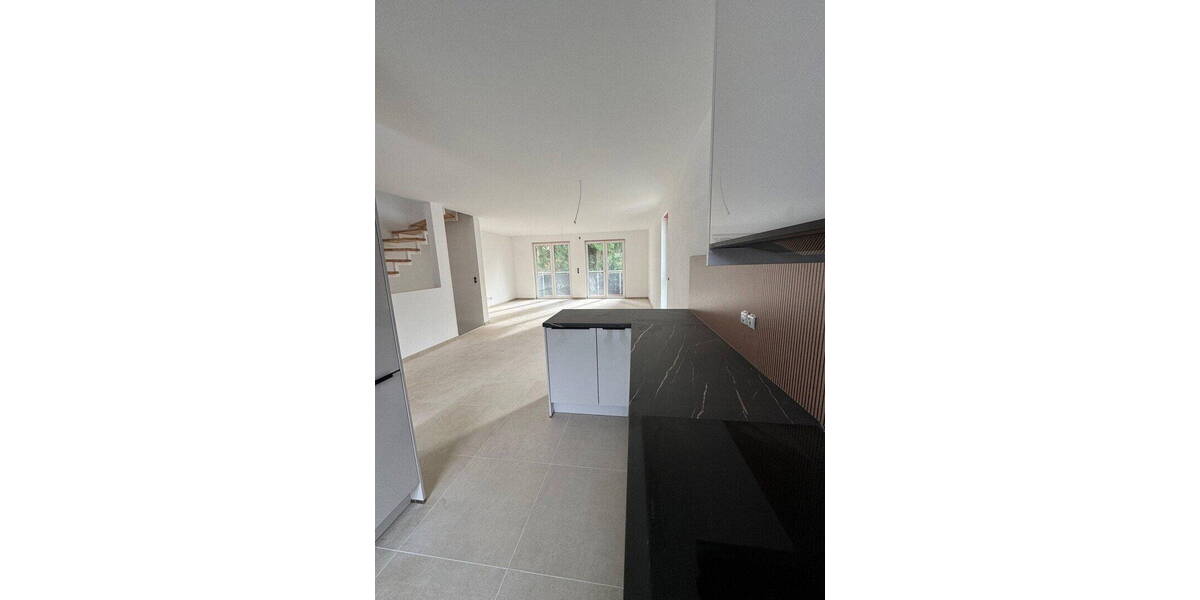 Reihenendhaus Bad Homburg Gonzenheim - 6 Zimmer, 166 m&sup2;, 1.295.000&euro; | Angebot:26331141