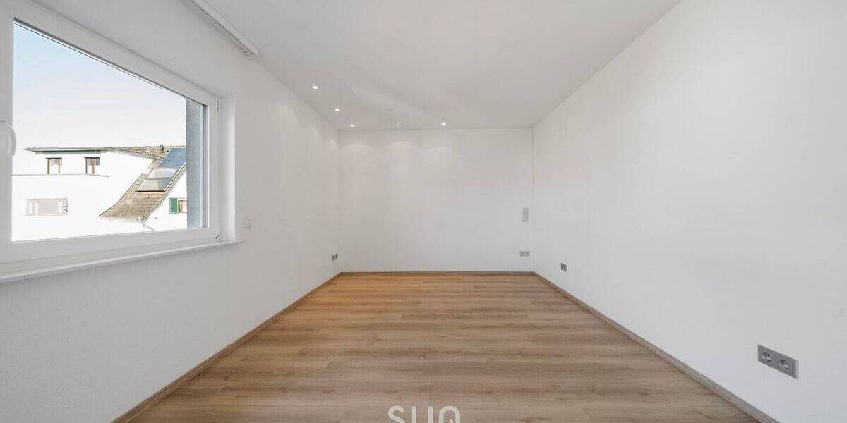 Einfamilienhaus Bad Homburg vor der Höhe Ober-Erlenbach - 1 Zimmer, 322 m&sup2;, 1.390.000&euro; | Angebot:26451893