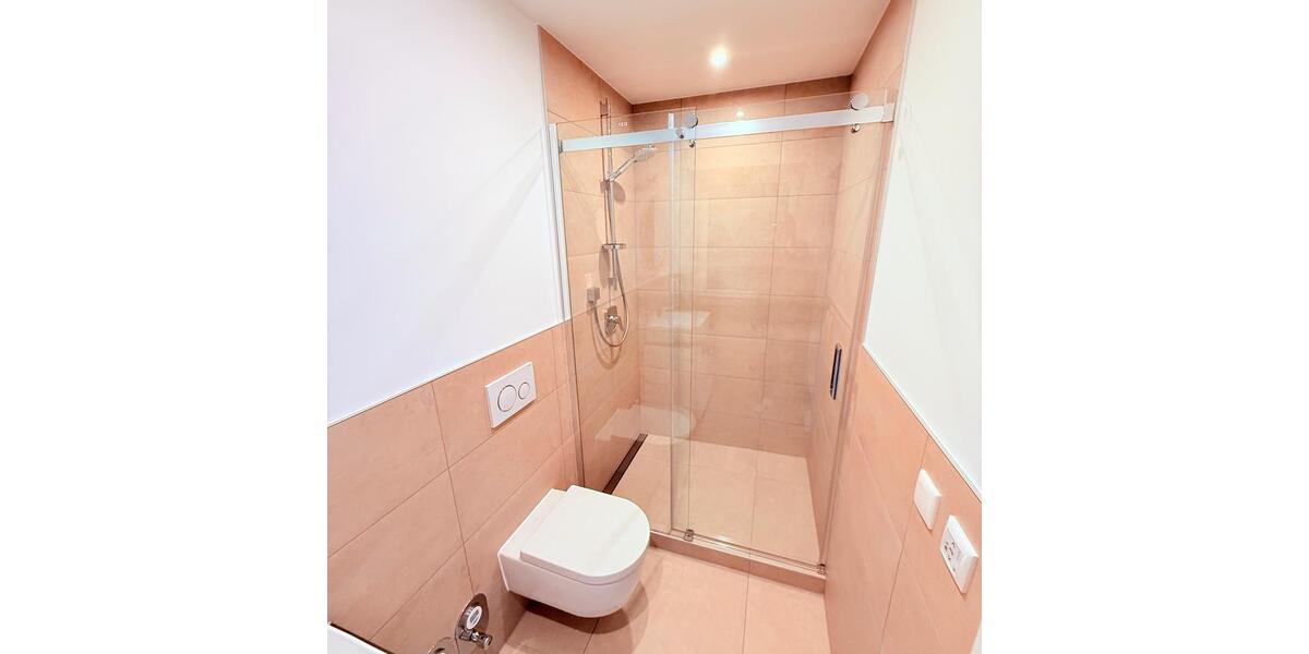 3 Z. Wohnung im Rodgau, 2 Terrassen, Garten, EBK, Erstbezug 3 zimmer