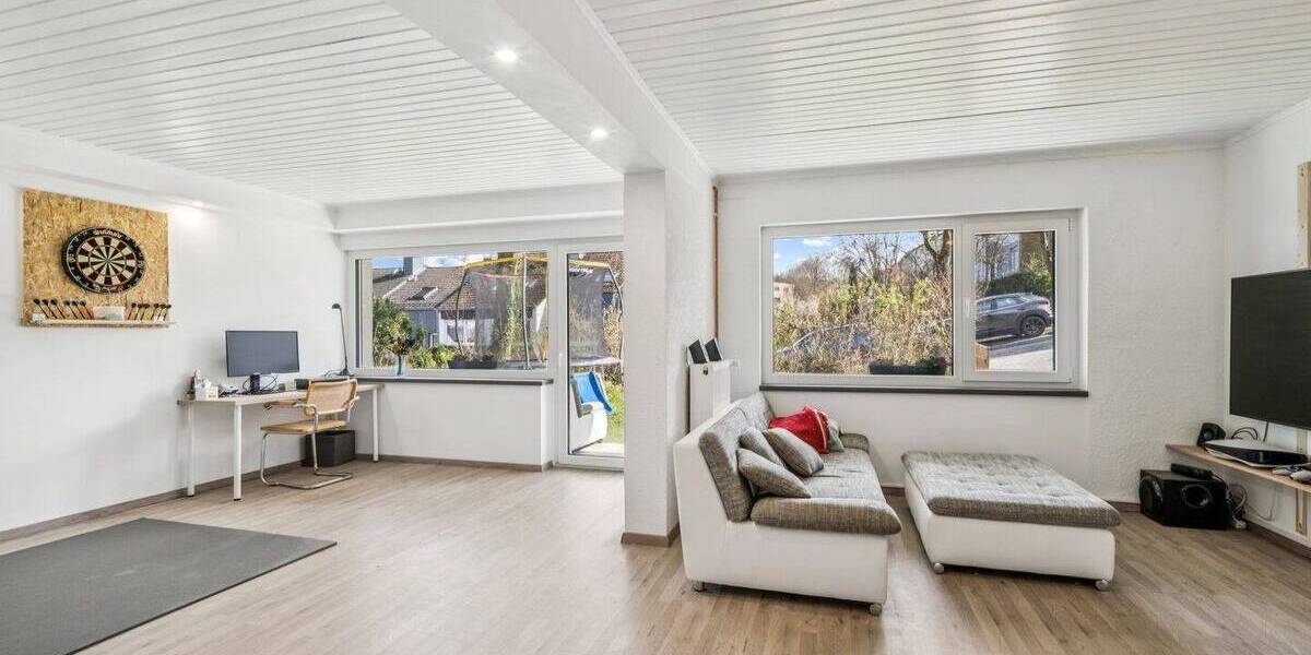 Einfamilienhaus Eppstein Vockenhausen - 8 Zimmer, 250 m&sup2;, 749.000&euro; | Angebot:26094118