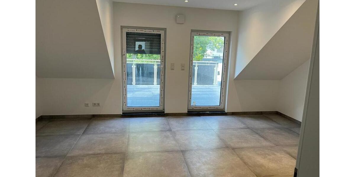 Doppelhaushälfte Frankfurt am Main Bergen-Enkheim - 6 Zimmer, 230 m&sup2;, 2.600&euro; | Angebot:26447582
