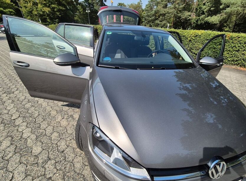 VW Golf 45.800 km 13.300 € Neu Isenburg 63263