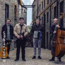Buíoch, Irish Folk-Tradition im Wandel