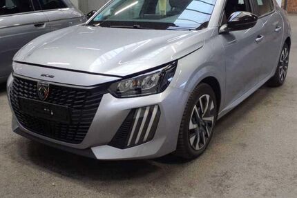 Peugeot 208 25.936 km 13.680 &euro; Rüsselsheim 65428