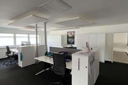 Büro in Bad Vilbel 2.800 € 245 m² zimmer