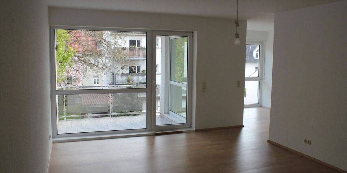 Superschöne Wohnung nahe Eschborn Süd im Stadteil Sossenheim von Frankfurt 3 zimmer