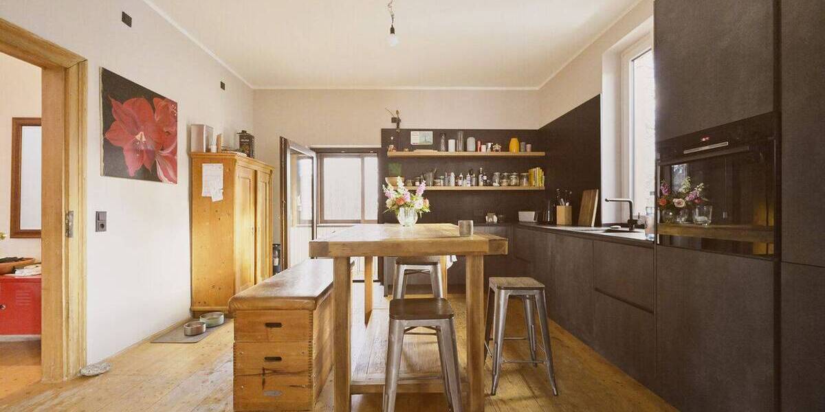 Mehrfamilienhaus, Wohnhaus Frankfurt am Main Seckbach - 6 Zimmer, 242 m&sup2;, 1.200.000&euro; | Angebot:26139136